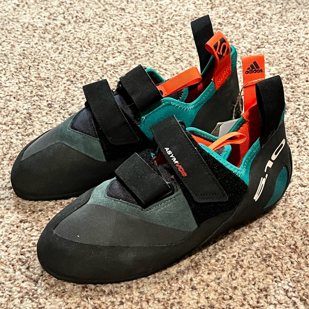 COPY - Mens Five Ten Asym VCS rock climbing shoe